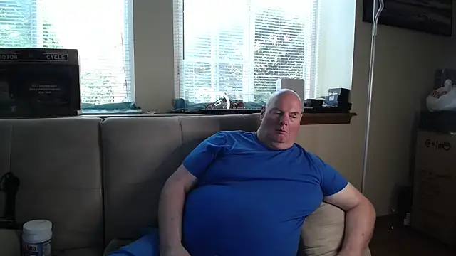 Snapshot of harley99574 chatting on 07/11/26, 03:48 harley99574 online show from 07/11/26, 03:48