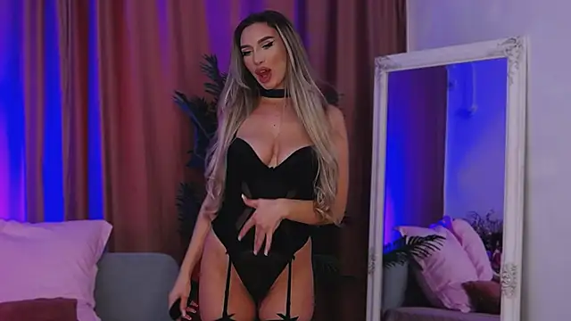 FelyJolie online show from 02/19/25, 02:34