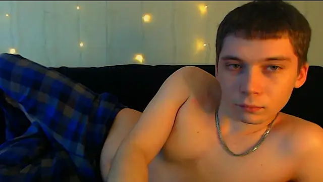 Snapshot of __sugarrebit chatting on 12/21/24, 07:24   sugarrebit online show from 12/21/24, 07:24