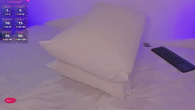 DannaHott17 online show from 03/03/25, 01:31