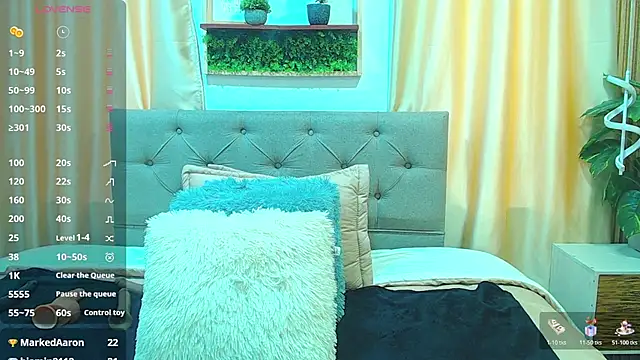 sasi luna online show from 11/23/25, 04:51