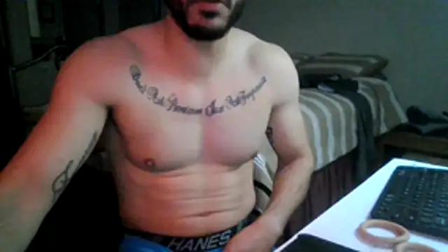 Snapshot of Strokeking4u chatting on 02/24/26, 07:06 Strokeking4u online show from 02/24/26, 07:06