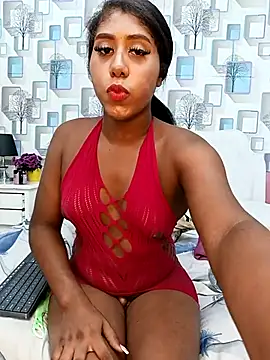 Snapshot of CamilosaOrtega chatting on 10/05/25, 12:36 CamilosaOrtega online show from 10/05/25, 12:36