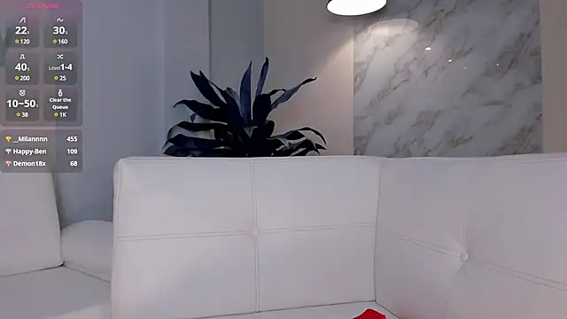 MiaFarrell  online show from 02/24/25, 10:03