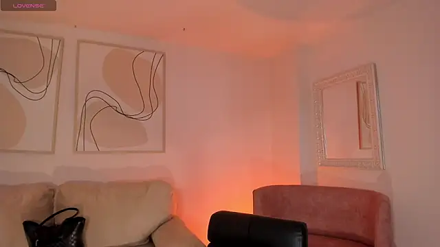 MiaFarrell  online show from 03/14/26, 11:15