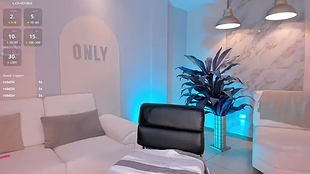 BellaCarteer  online show from 02/16/25, 03:38