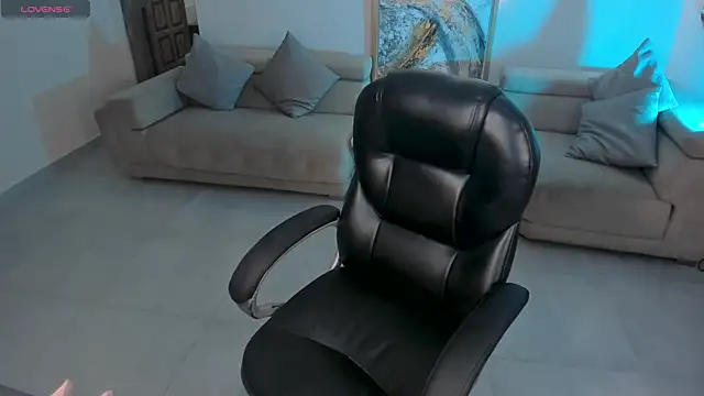 BellaCarteer  online show from 09/28/25, 11:21