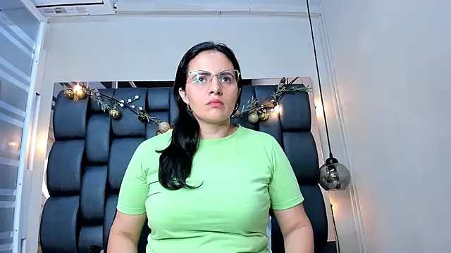 africa holmes online show from 12/19/25, 02:07