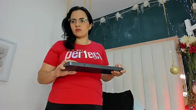 africa holmes online show from 02/07/26, 02:26