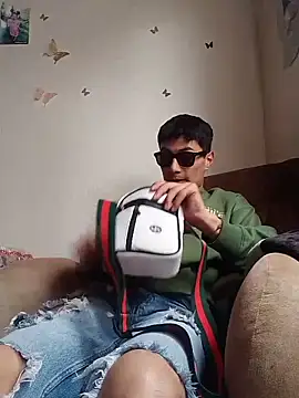 1418edwar online show from 11/19/25, 05:13