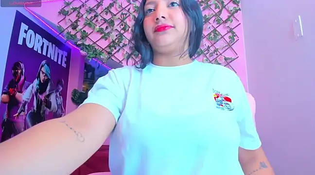 Snapshot of mariilulp303av chatting on 03/05/25, 04:24 mariilulp303av online show from 03/05/25, 04:24