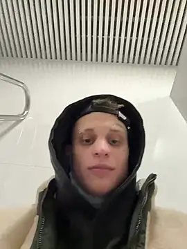 Snapshot of Pvp_family chatting on 12/15/24, 04:59 Pvp family online show from 12/15/24, 04:59