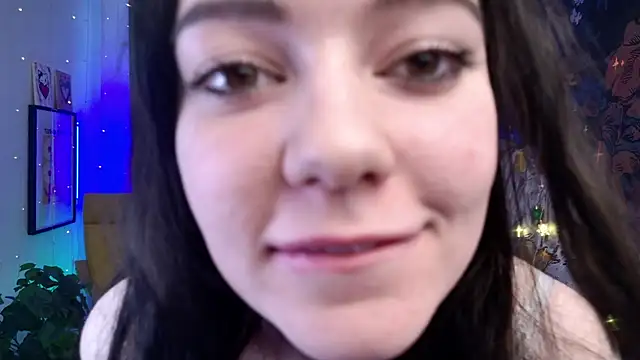 Lana  Cute  online show from 12/15/24, 09:35