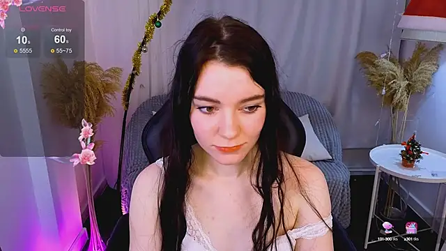 Lana  Cute  online show from 12/27/24, 03:26