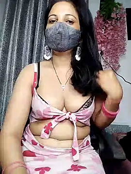 Snapshot of sexy_bhabhi69 chatting on 01/10/25, 12:49 sexy bhabhi69 online show from 01/10/25, 12:49