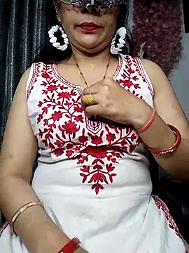 Snapshot of sexy_bhabhi69 chatting on 02/20/25, 08:06 sexy bhabhi69 online show from 02/20/25, 08:06
