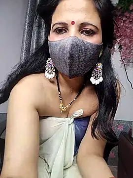 Snapshot of sexy_bhabhi69 chatting on 02/20/25, 08:14 sexy bhabhi69 online show from 02/20/25, 08:14