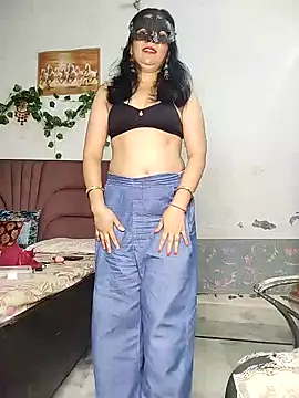 Snapshot of sexy_bhabhi69 chatting on 09/14/25, 04:39 sexy bhabhi69 online show from 09/14/25, 04:39