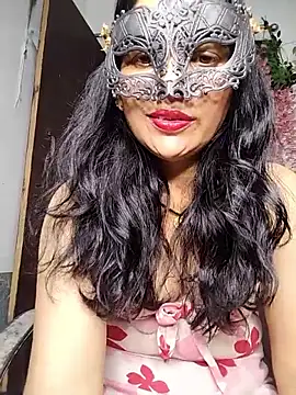 Snapshot of sexy_bhabhi69 chatting on 09/22/25, 05:15 sexy bhabhi69 online show from 09/22/25, 05:15