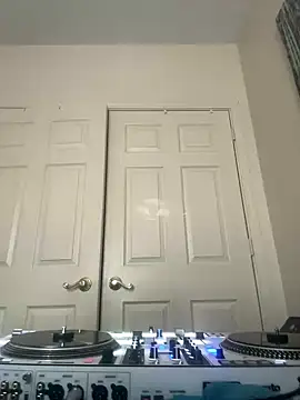DemonStrokeVezzo online show from 06/02/26, 10:34