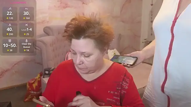 Penelope Pinky online show from 11/06/25, 01:45