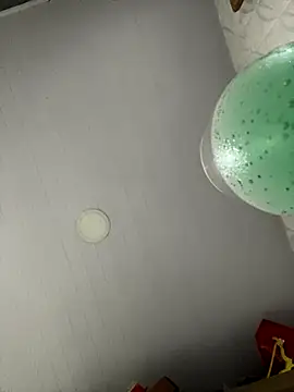 Nicollygriu online show from 11/23/25, 11:48