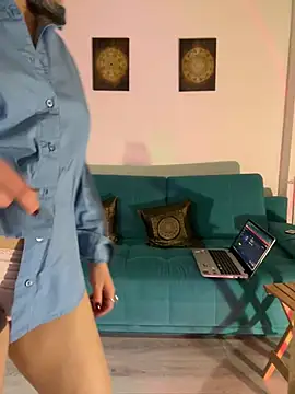 mi michelle online show from 02/04/25, 06:49