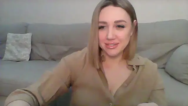 Snapshot of VickyLove047 chatting on 01/16/25, 04:17 VickyLove047 online show from 01/16/25, 04:17