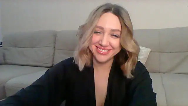 Snapshot of VickyLove047 chatting on 02/15/25, 07:16 VickyLove047 online show from 02/15/25, 07:16