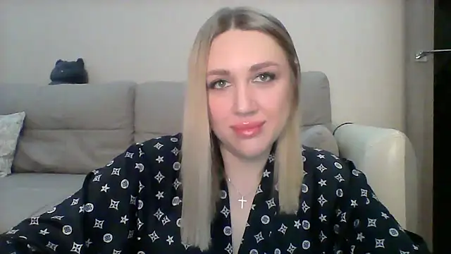 Snapshot of VickyLove047 chatting on 09/09/25, 04:45 VickyLove047 online show from 09/09/25, 04:45