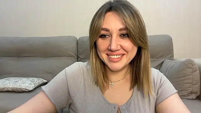 VickyLove047 online show from 12/18/25, 06:25