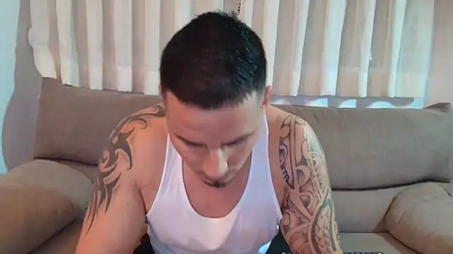 Geishastudios online show from 12/14/25, 04:01