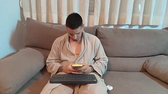 Geishastudios online show from 12/17/25, 08:53