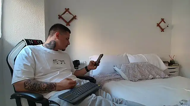 Geishastudios online show from 04/21/26, 02:34