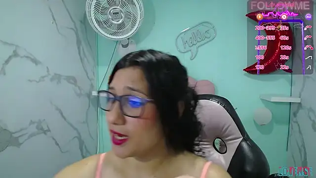 Snapshot of karime_sexygirl chatting on 03/09/25, 07:05 karime sexygirl online show from 03/09/25, 07:05