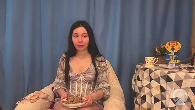 pink pikachu  online show from 04/12/26, 05:07