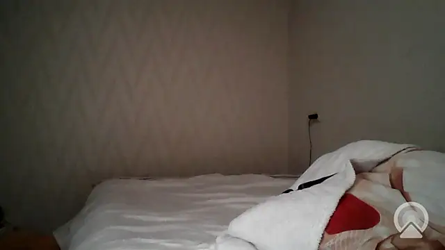 pink pikachu  online show from 07/02/26, 11:27