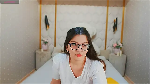 ZarifaBev online show from 12/25/24, 08:39