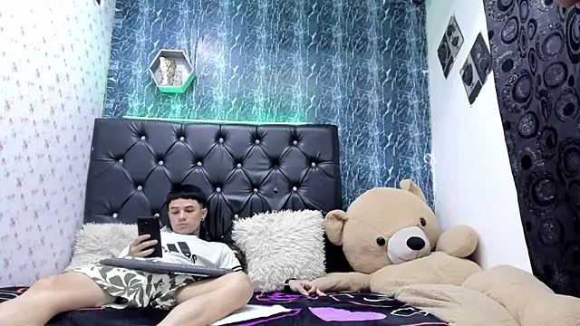 exotic hot couple online show from 01/12/26, 07:30