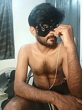 Snapshot of johnsinsexy chatting on 11/10/25, 05:23 johnsinsexy online show from 11/10/25, 05:23