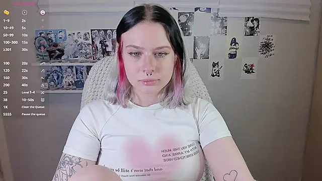 tender kiitty online show from 11/12/25, 03:45