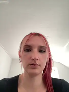 Snapshot of AnnyBelleX chatting on 06/08/26, 04:18 AnnyBelleX online show from 06/08/26, 04:18