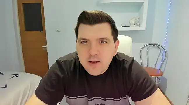 Snapshot of JasonJacks chatting on 01/22/25, 01:32 JasonJacks online show from 01/22/25, 01:32