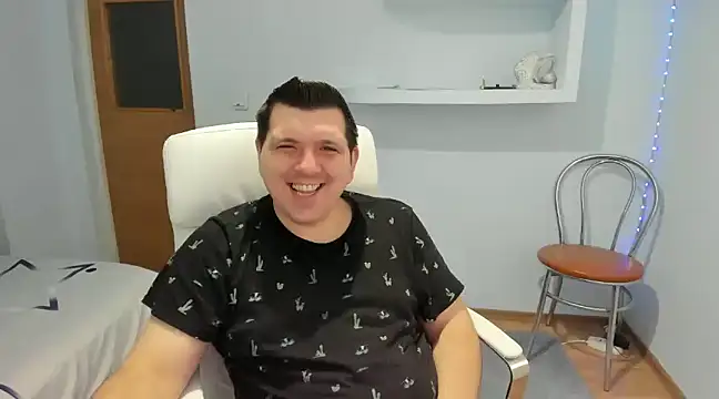 Snapshot of JasonJacks chatting on 01/24/25, 10:21 JasonJacks online show from 01/24/25, 10:21