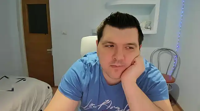 Snapshot of JasonJacks chatting on 01/25/25, 11:02 JasonJacks online show from 01/25/25, 11:02