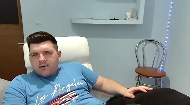 Snapshot of JasonJacks chatting on 03/15/25, 05:59 JasonJacks online show from 03/15/25, 05:59