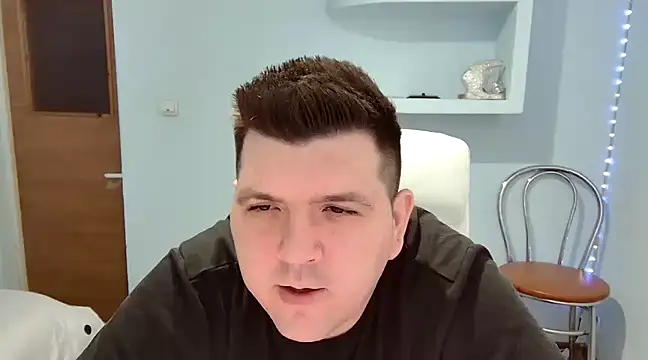 Snapshot of JasonJacks chatting on 03/17/25, 07:46 JasonJacks online show from 03/17/25, 07:46