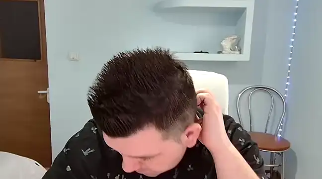 Snapshot of JasonJacks chatting on 03/18/25, 08:58 JasonJacks online show from 03/18/25, 08:58