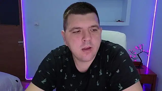 Snapshot of JasonJacks chatting on 09/12/25, 04:01 JasonJacks online show from 09/12/25, 04:01