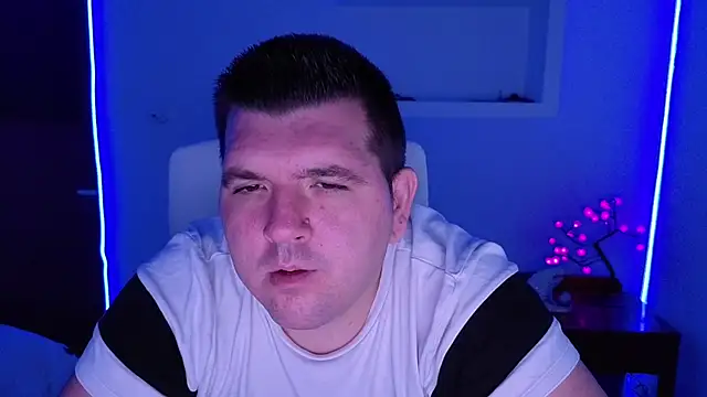 Snapshot of JasonJacks chatting on 09/28/25, 04:29 JasonJacks online show from 09/28/25, 04:29